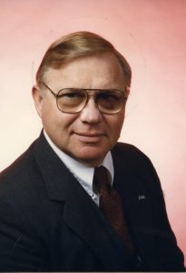 Headshot of Robert Aebersold.