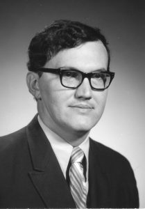 Headshot of Tom Hannon.
