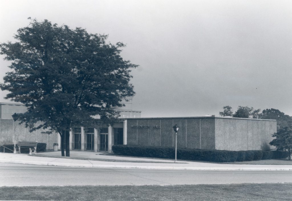 An early black and white photo of Weisenfluh Hall, around when it was first built. 